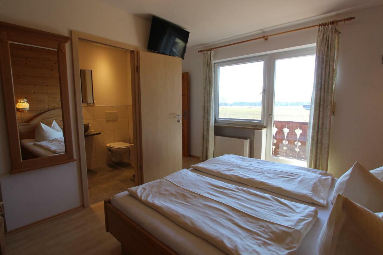 Ferienhof Off Sindelsdorf Ngoại thất bức ảnh